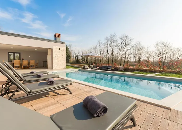 Harmony Villa Mofardini