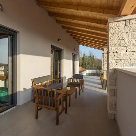 Harmony 빌라 Mofardini