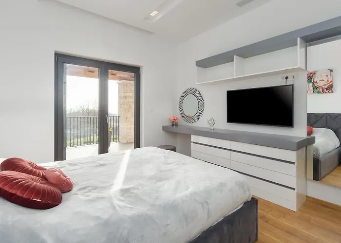 Harmony Vila Mofardini